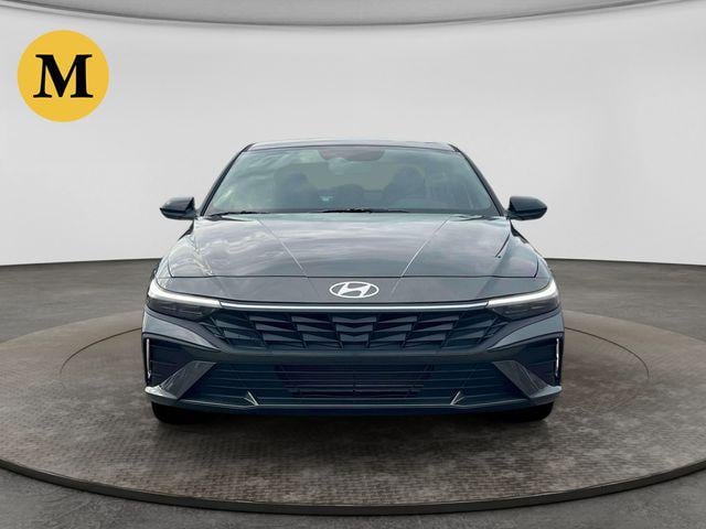 2025 Hyundai Elantra SEL - Photo 12