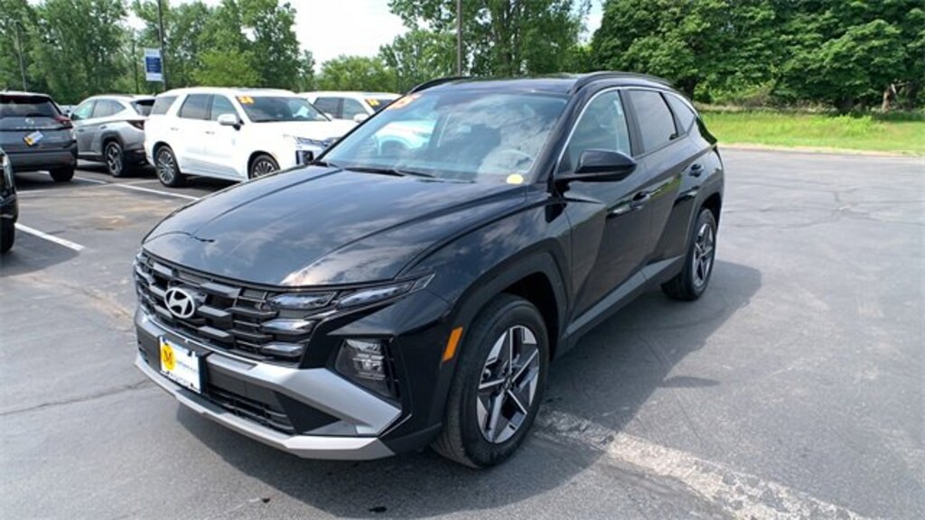 Used 2025 Hyundai Tucson SEL SUV