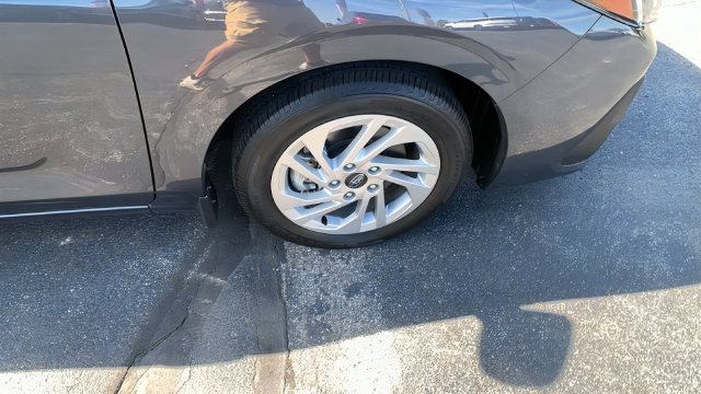 Additional photo of vehicle.