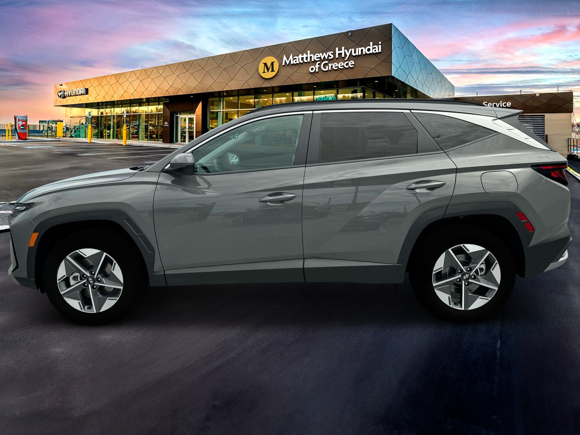 2025 Hyundai Tucson SEL photo 2