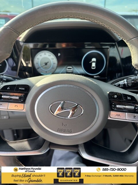 2022 Hyundai Elantra SEL Convenience photo 4