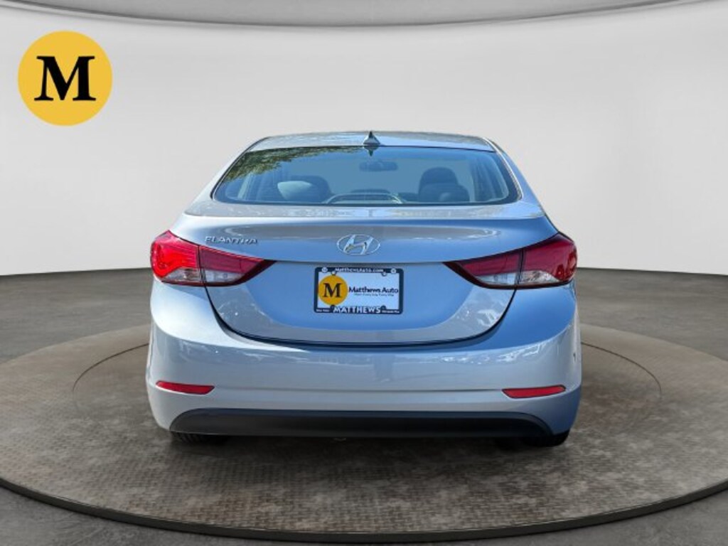 Used 2015 Hyundai Elantra SE Sedan