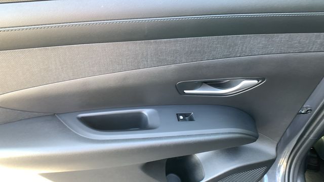 2025 Hyundai Tucson SEL Convenience - Photo 20