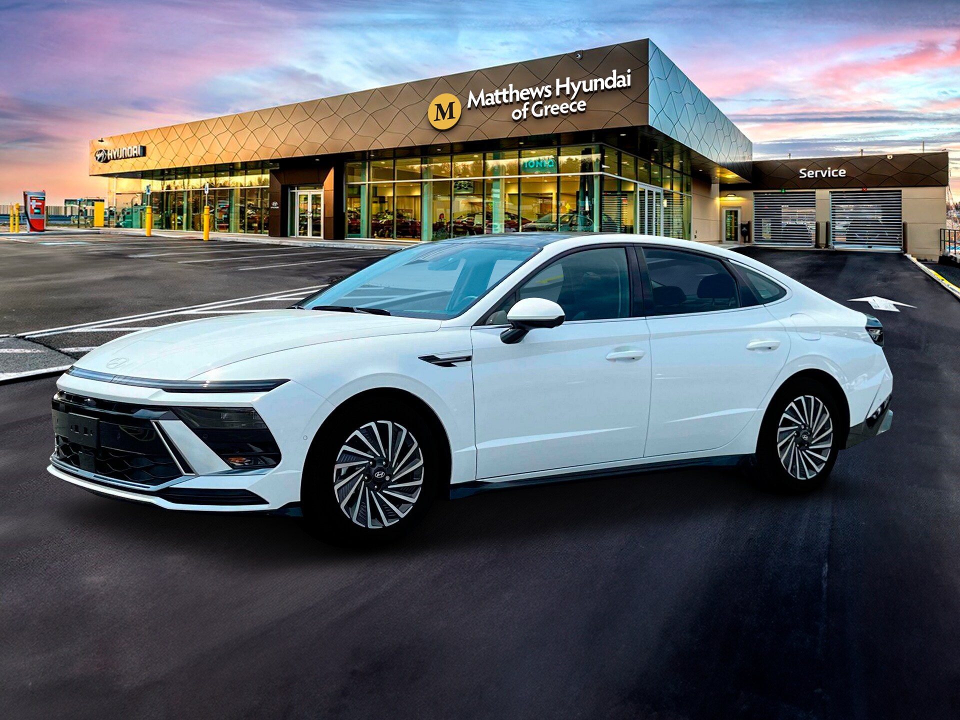 2025 Hyundai Sonata Hybrid Limited photo 2