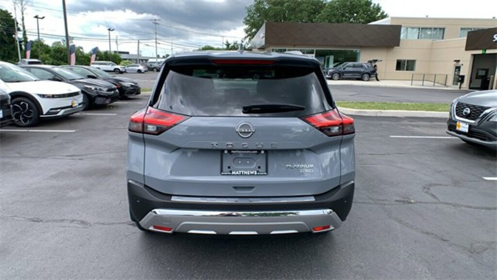 Used 2023 Nissan Rogue Platinum SUV