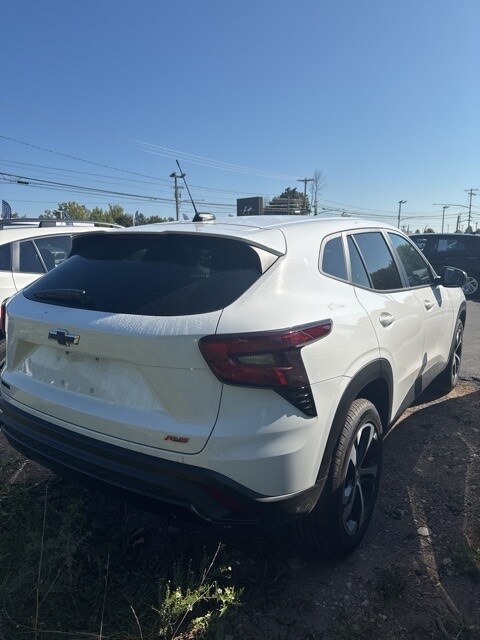 2024 Chevrolet Trax photo 4