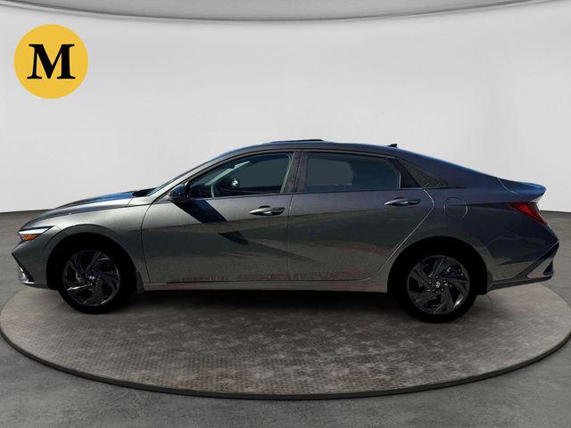 New 2026 Hyundai Elantra SEL Sport Sedan