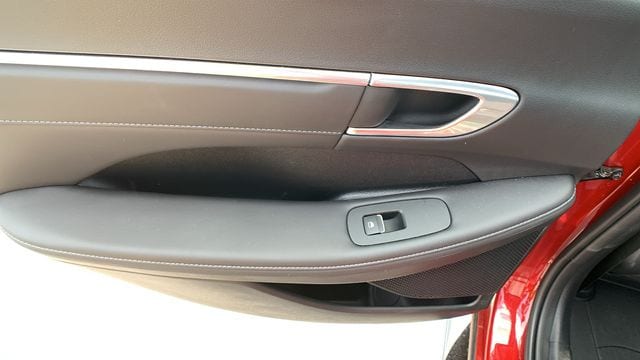 2023 Hyundai Sonata Limited - Photo 19