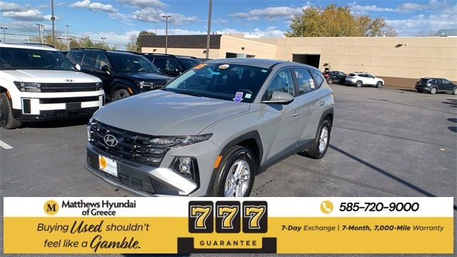 2025 Hyundai Tucson SE's photo