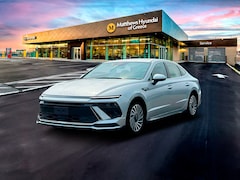 2025 Hyundai Sonata Hybrid Limited Sedan