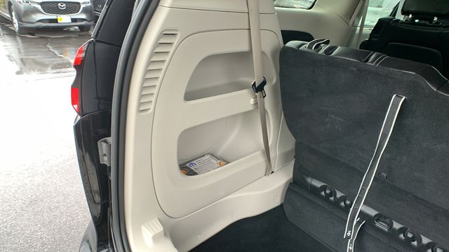 2023 Chrysler Pacifica Touring L - Photo 23