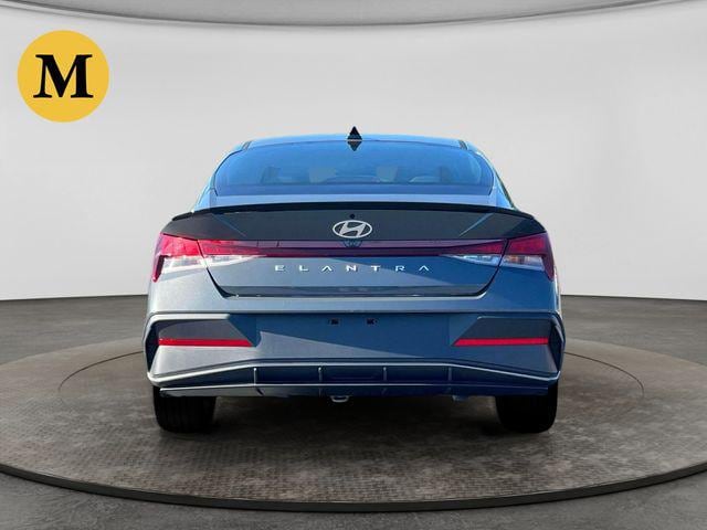 2025 Hyundai Elantra SEL - Photo 6