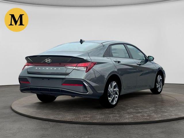 2025 Hyundai Elantra SEL - Photo 7