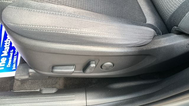 2022 Hyundai Santa Fe SEL - Photo 16