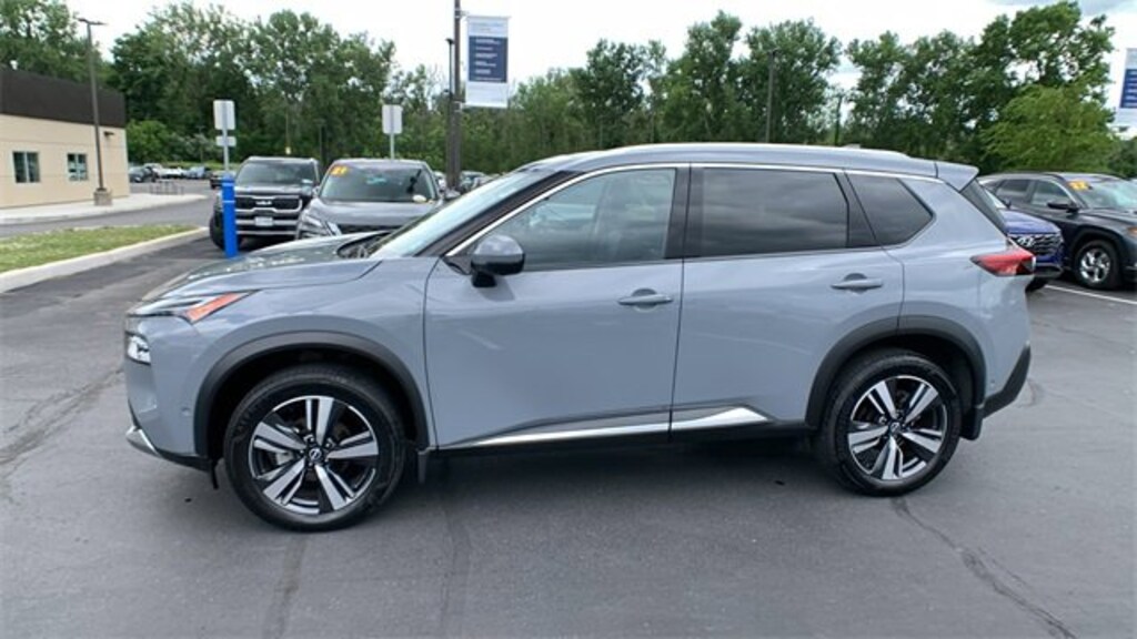 Used 2023 Nissan Rogue Platinum SUV