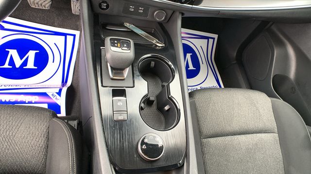 2024 Nissan Rogue SV - Photo 14