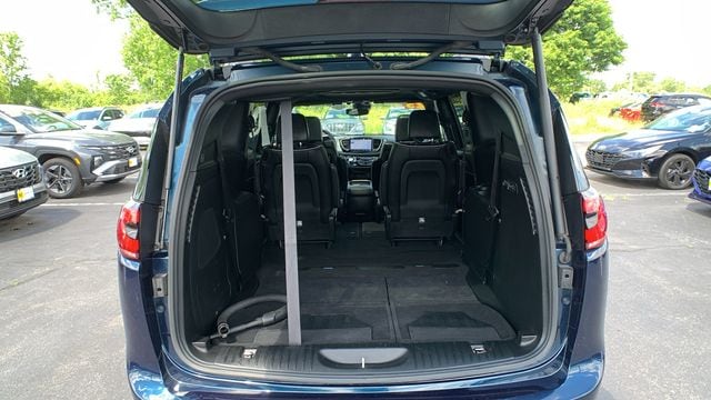 2023 Chrysler Pacifica Limited - Photo 23