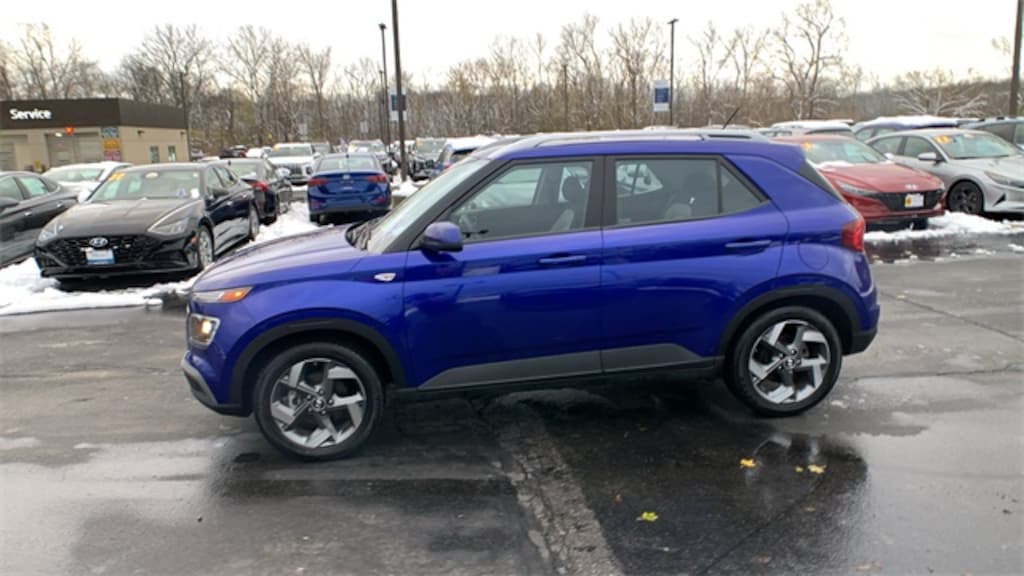 Certified 2024 Hyundai Venue SEL SUV