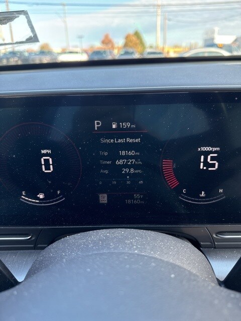 2024 Hyundai Kona SEL photo 2