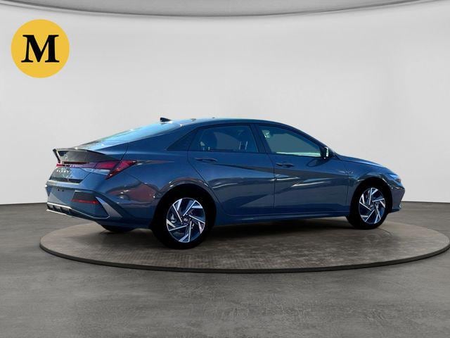 2025 Hyundai Elantra SEL - Photo 8