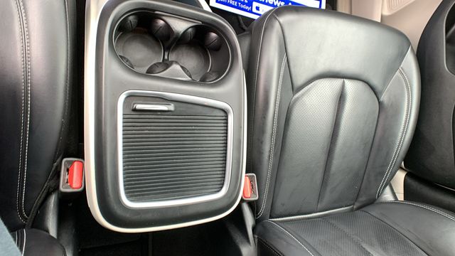 2023 Chrysler Pacifica Touring L - Photo 15