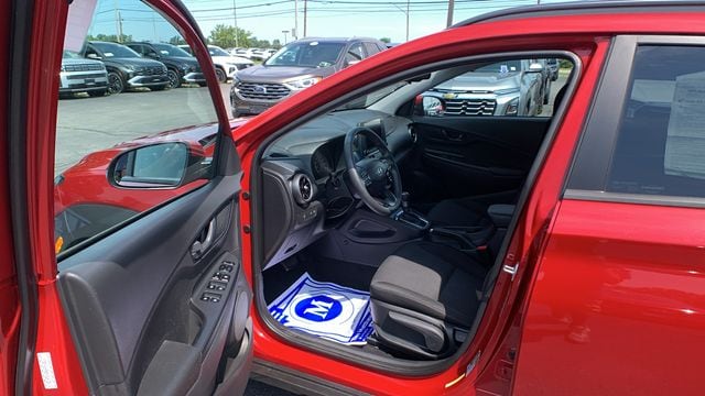 2022 Hyundai Kona SEL - Photo 9