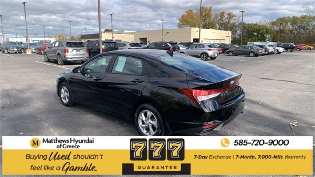 Used 2023 Hyundai Elantra SE Sedan