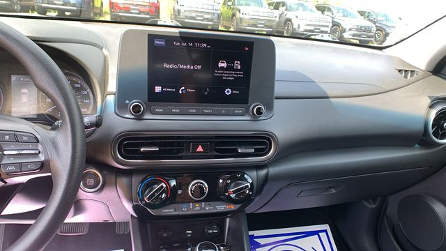 2022 Hyundai Kona SEL - Photo 14