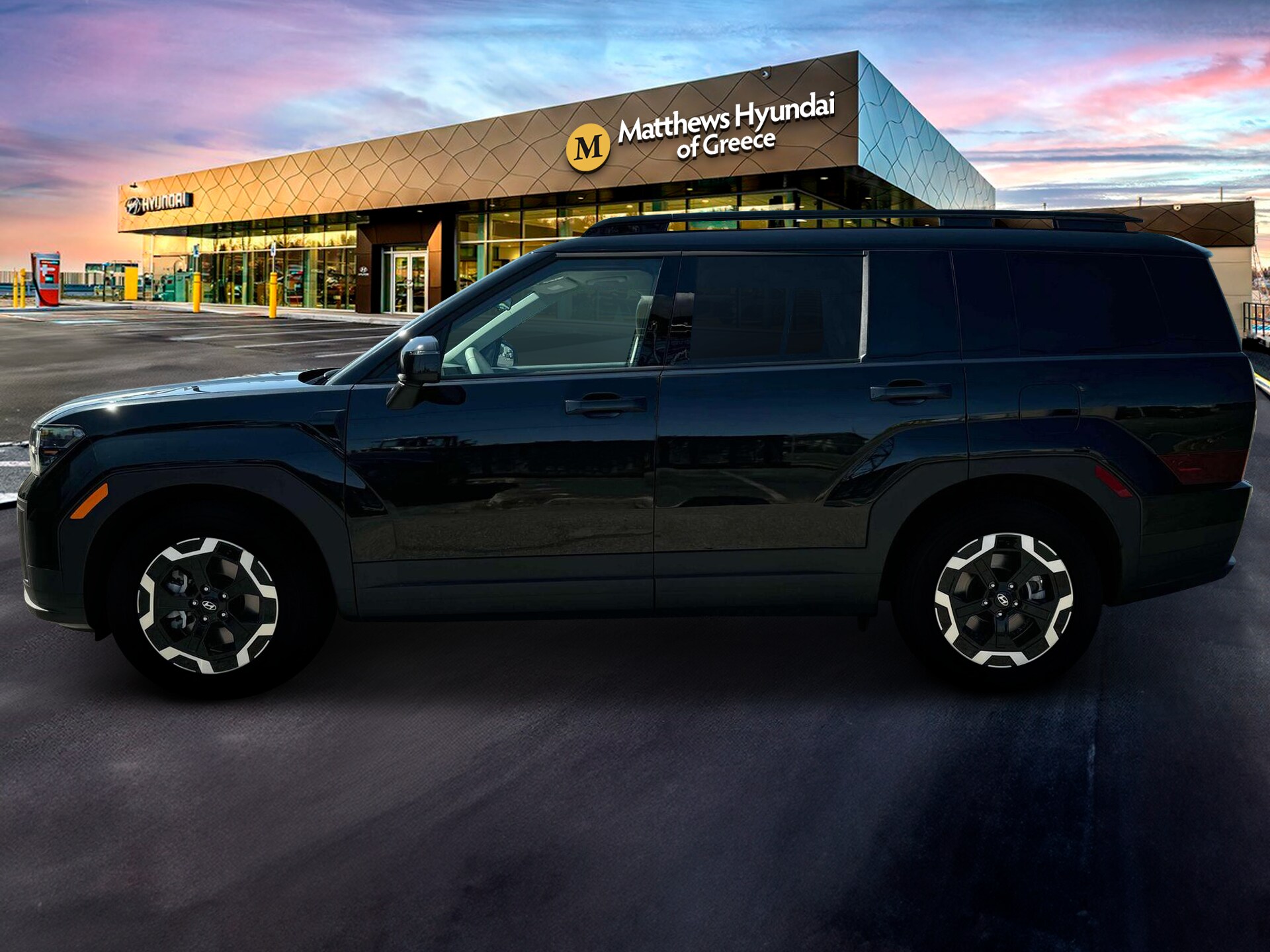 2025 Hyundai Santa Fe SEL photo 2