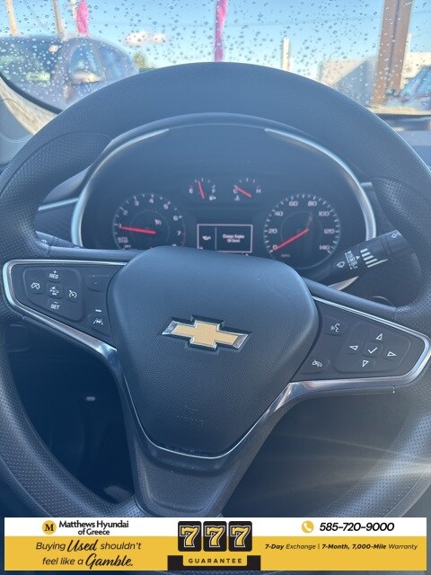 2023 Chevrolet Malibu 1LT photo 4