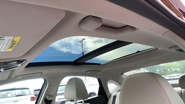 2023 Hyundai Sonata Limited - Photo 17