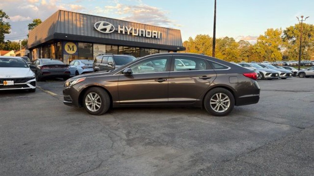 Used 2015 Hyundai Sonata SE w/PZEV Sedan