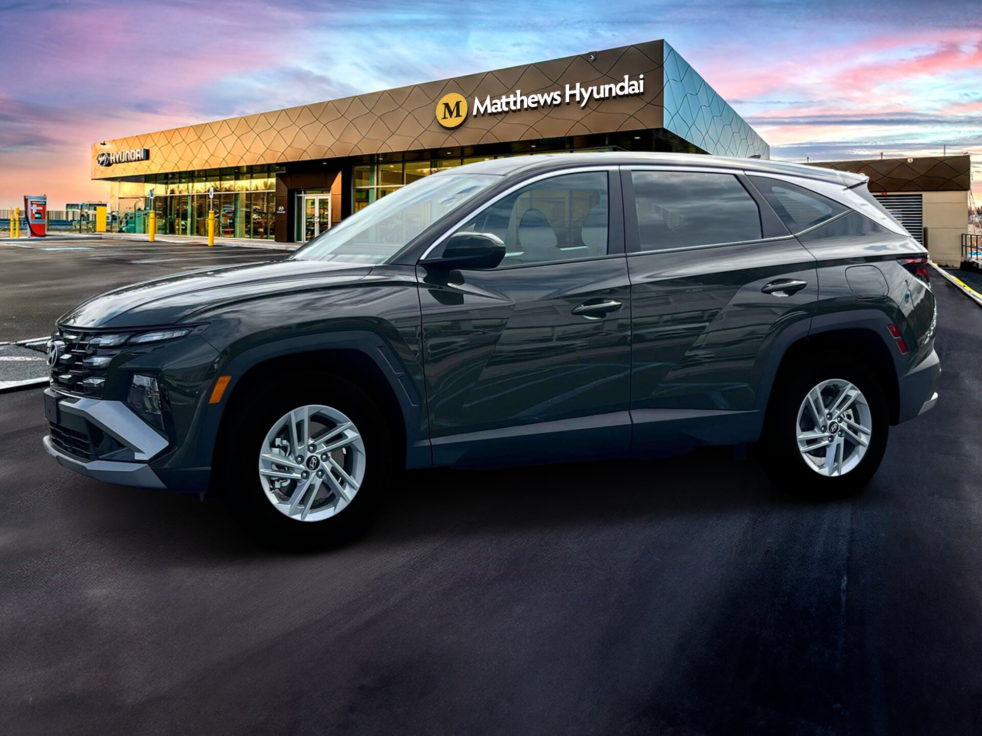 2025 Hyundai Tucson SE photo 2