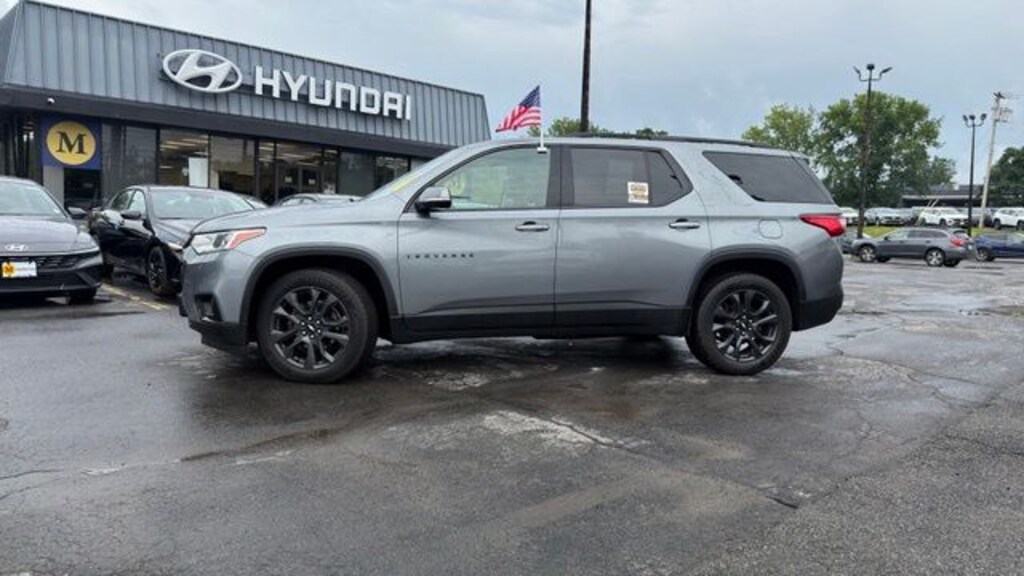 Used 2021 Chevrolet Traverse RS SUV