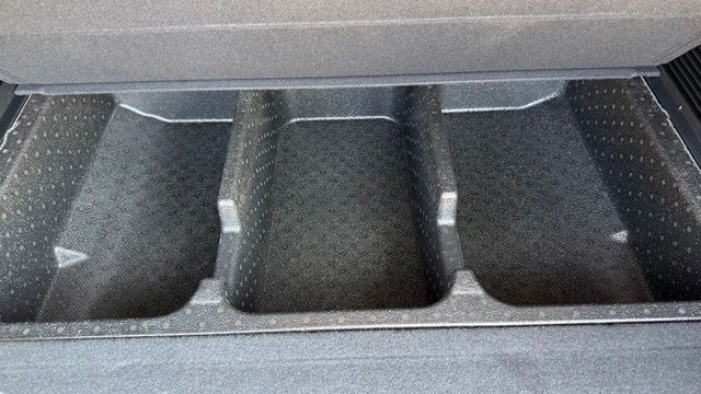 2023 Hyundai Santa Fe SE - Photo 12