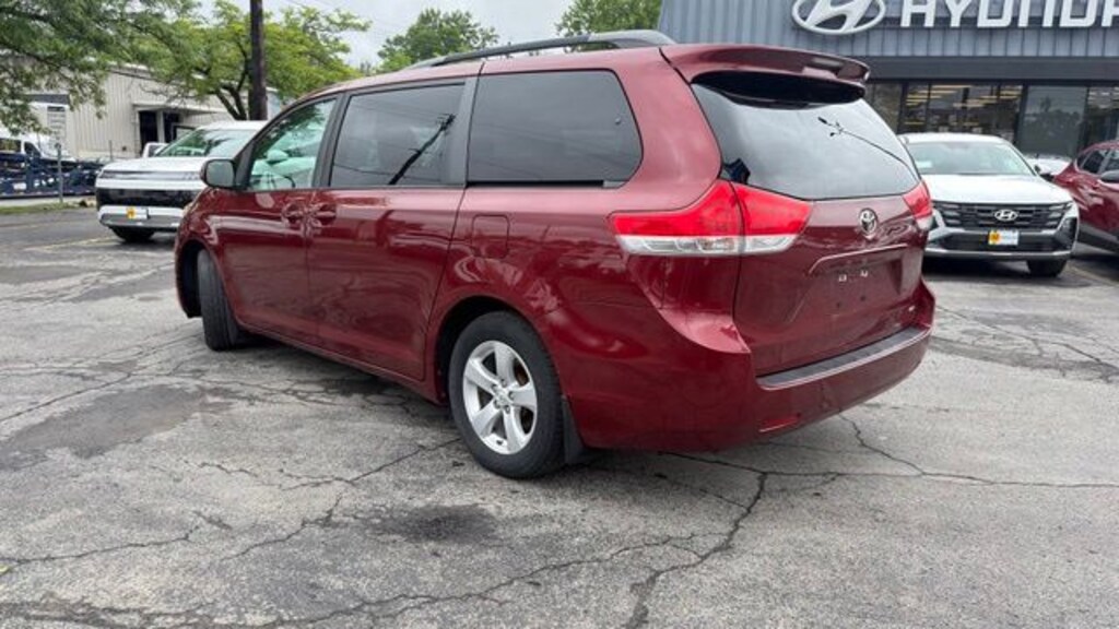 Used 2014 Toyota Sienna Van