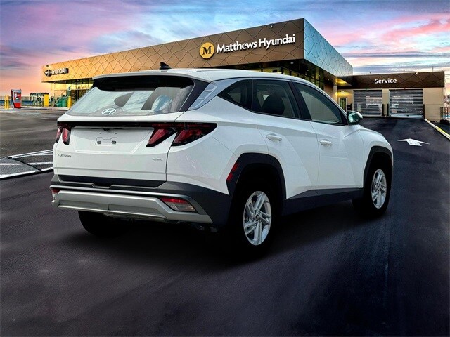 2025 Hyundai Tucson SE - Photo 7