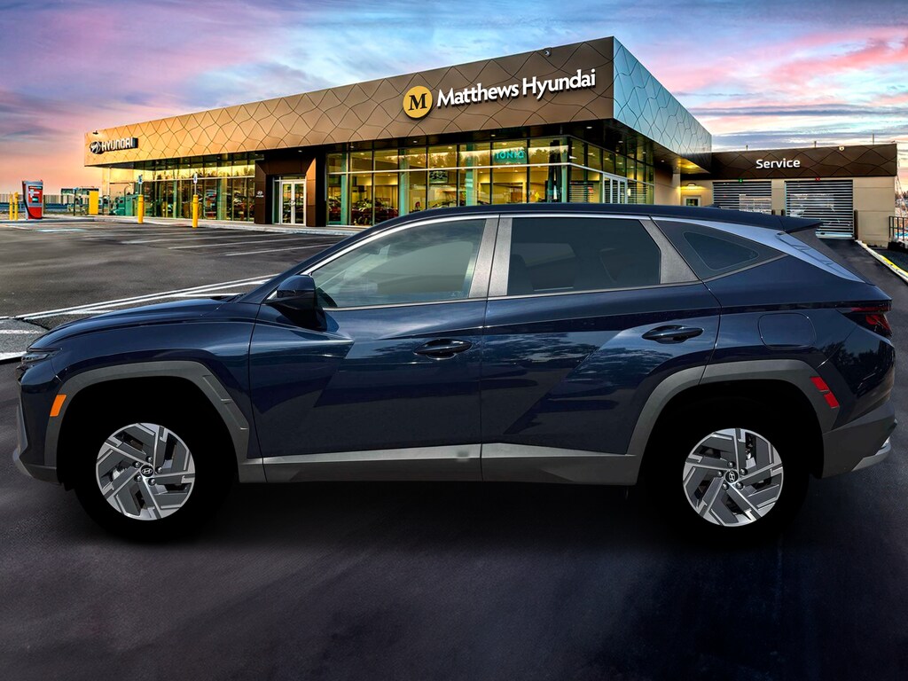 New 2026 Hyundai Tucson Hybrid Blue SUV