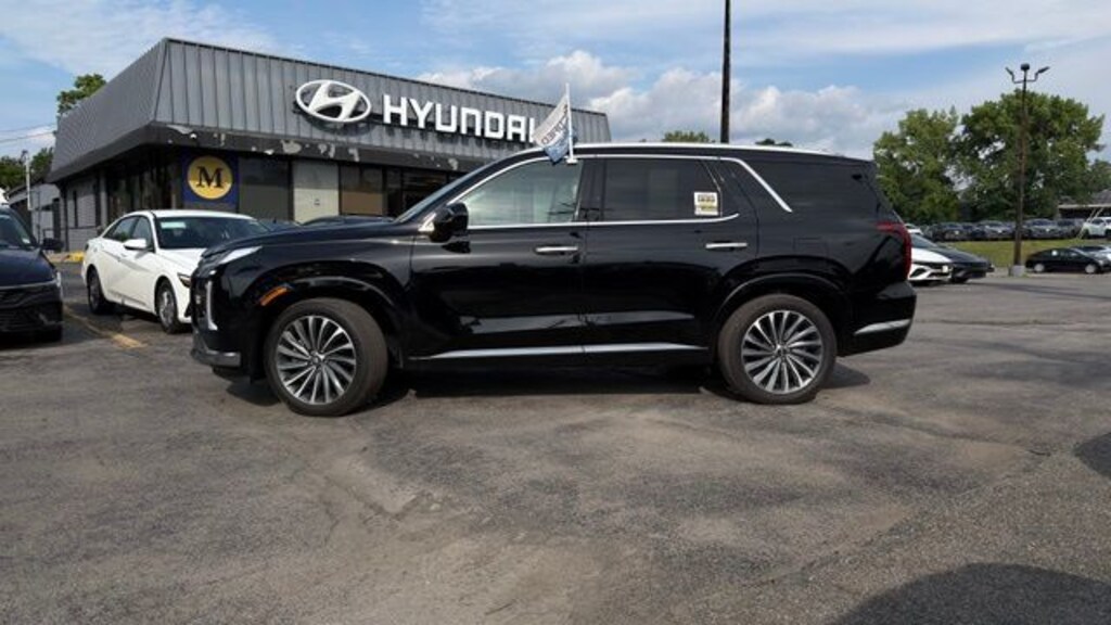 Certified 2025 Hyundai Palisade Calligraphy SUV