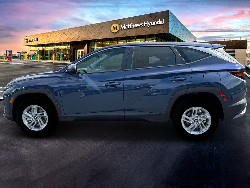 New 2025 Hyundai Tucson SE AWD SUV