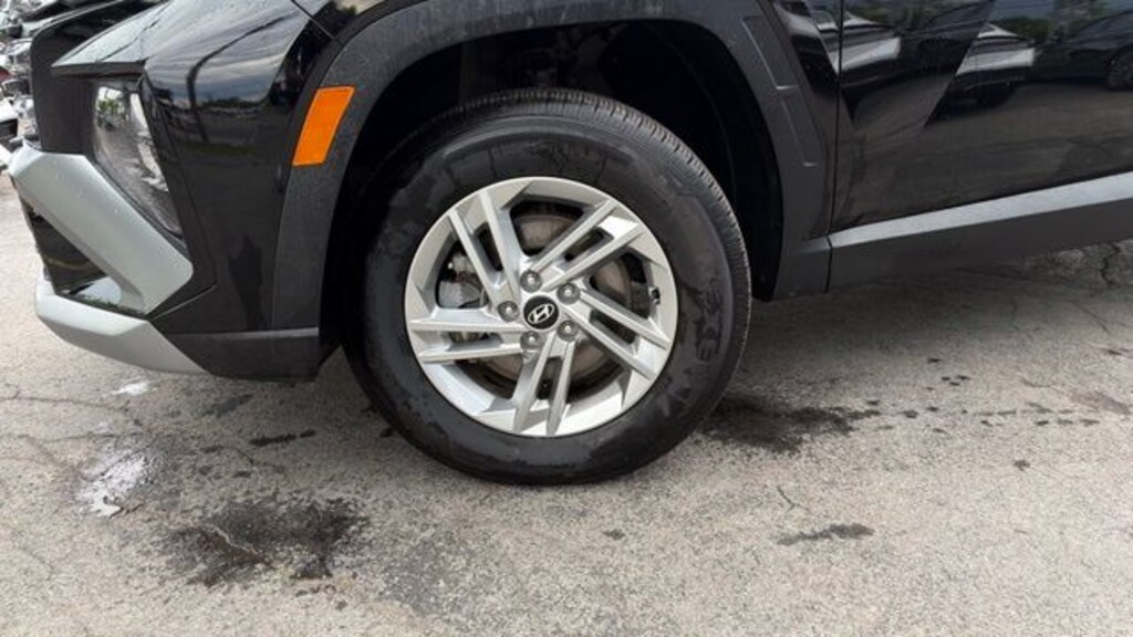 Certified 2025 Hyundai Tucson SE SUV