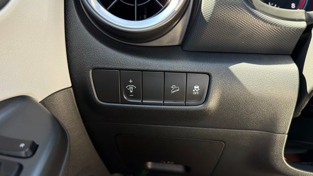 2023 Hyundai Kona SEL - Photo 29