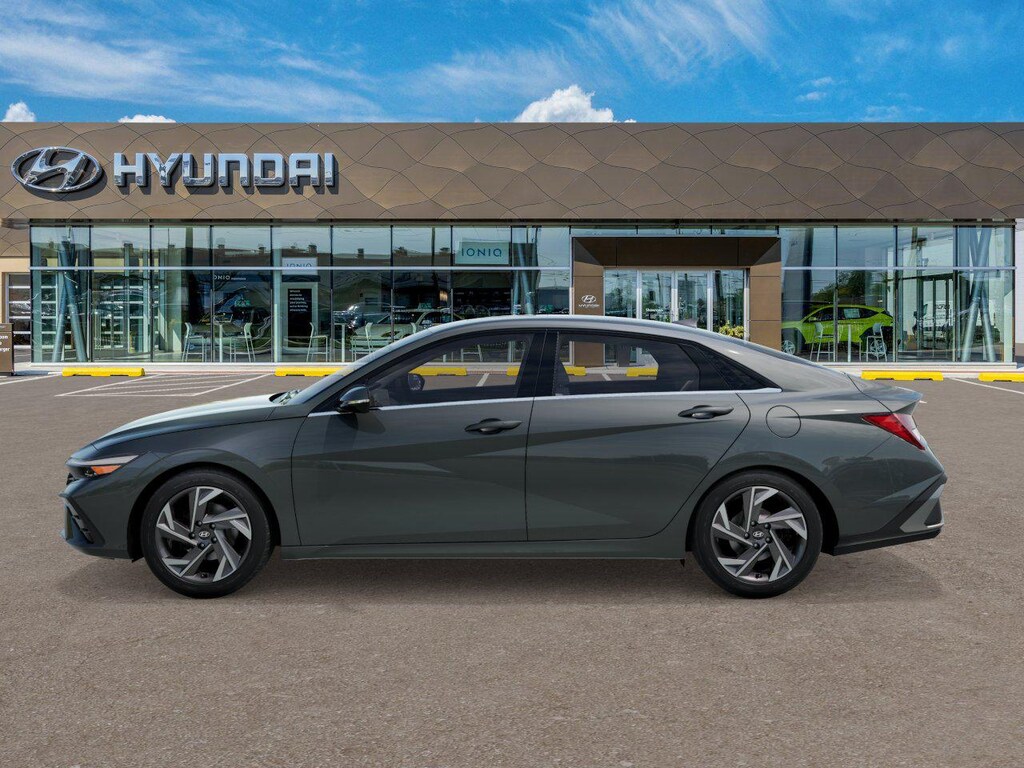 New 2026 Hyundai Elantra Hybrid Limited Sedan