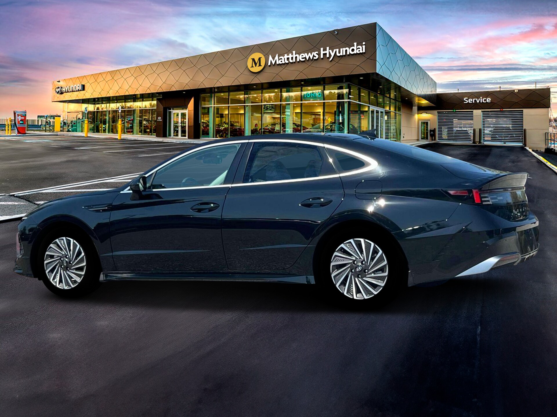 2025 Hyundai Sonata Hybrid SEL photo 3