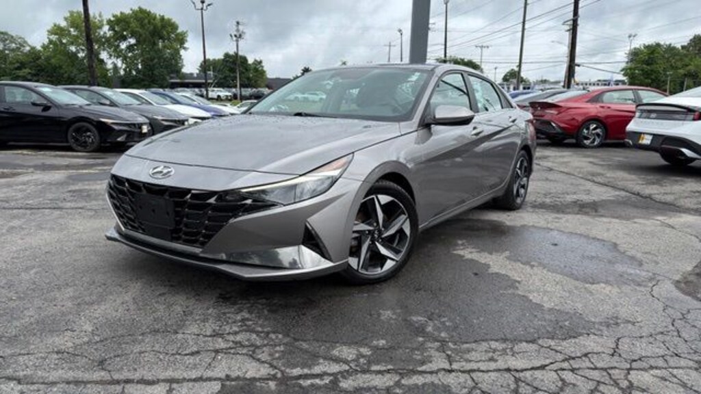 Used 2021 Hyundai Elantra SEL Sedan