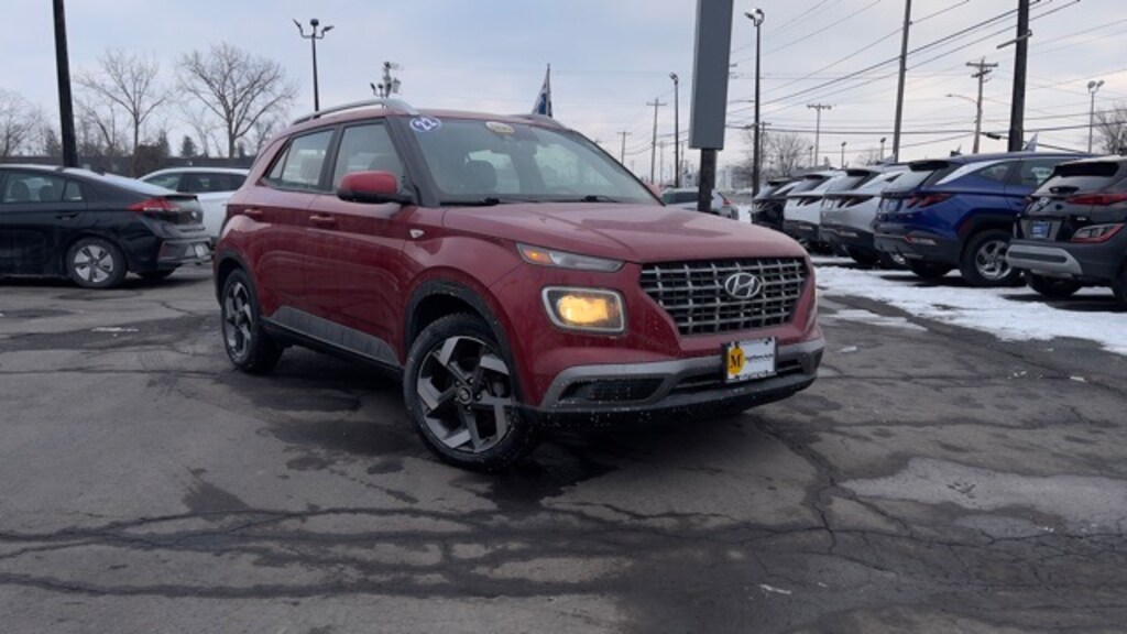 Certified 2022 Hyundai