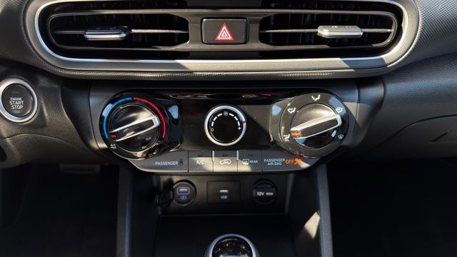 2023 Hyundai Kona SEL - Photo 23