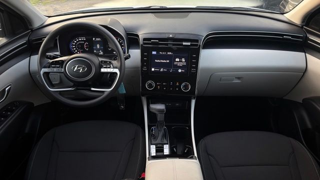 2024 Hyundai Tucson SE - Photo 15