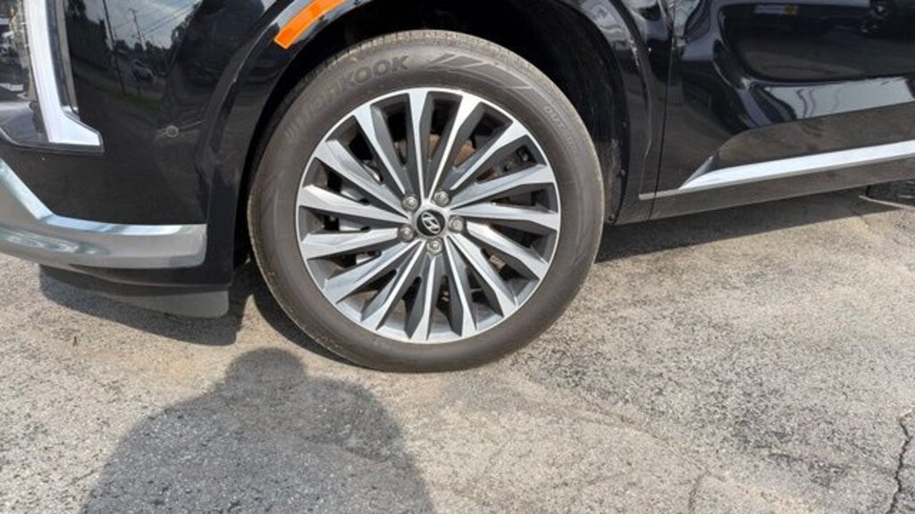Certified 2025 Hyundai Palisade Calligraphy SUV