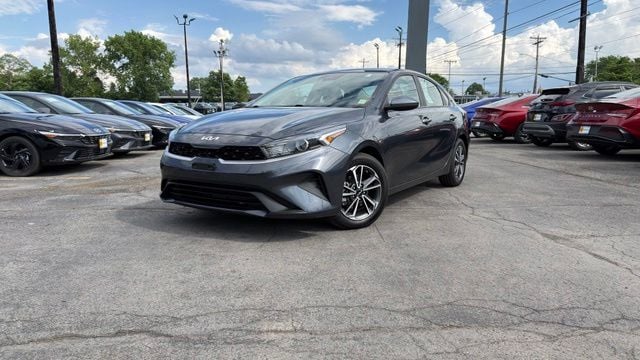 Used 2022 Kia FORTE LXS with VIN 3KPF24AD6NE424004 for sale in Schenectady, NY